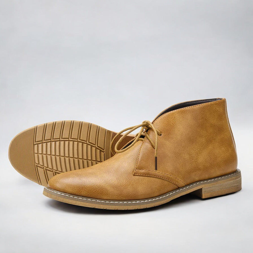 Men’s Classic Lace-Up Chukka Boots