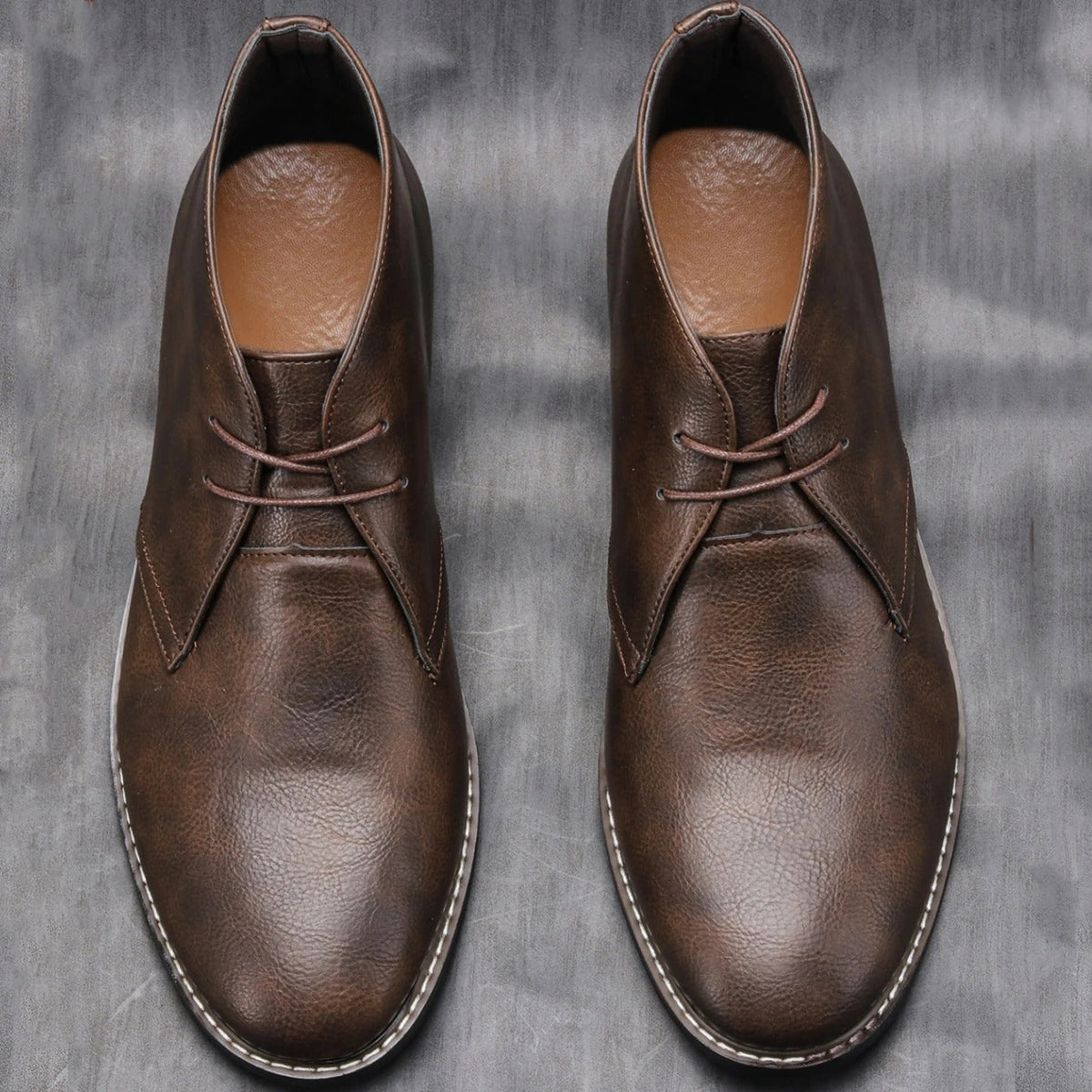 Clayton™ | Classic Chukka Boots